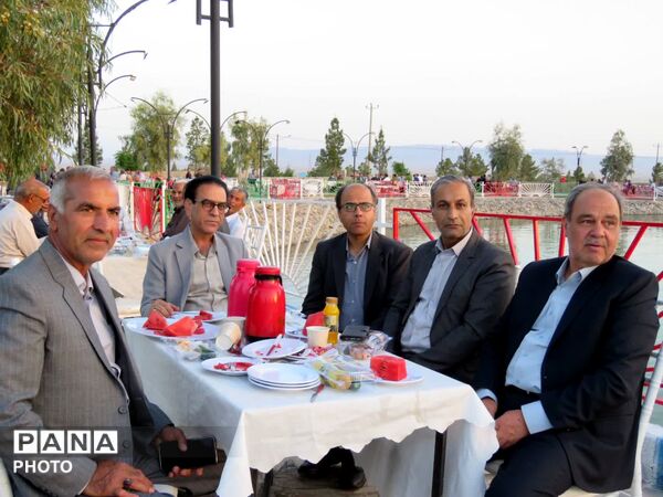 همایش «سپاس معلم» در خلیل‌آباد