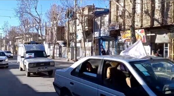 رژه خودرویی دهه فجر در الشتر