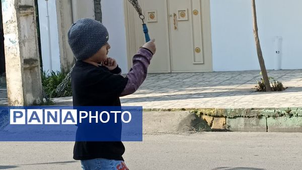 زنجیر زنی و دسته‌روی شهادت حضرت فاطمه زهرا در محمودآباد