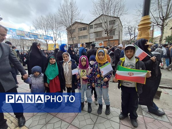 حماسه دهه نودی‌ها در راهپیمایی ۲۲ بهمن قائمشهر