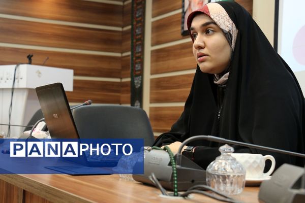 جلسه دوره مجری‌شو با محوریت اعتماد به نفس