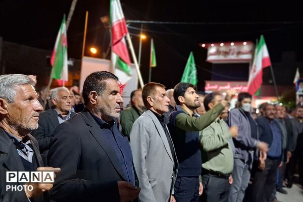 شامگاهی دیگر از حضور گرمه مردمان باشتی در کف خیابان‌ها