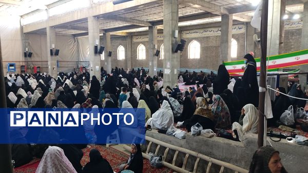 نماز  عبادی ـ سیاسی جمعه  در دهه دوم صفر در نیشابور 