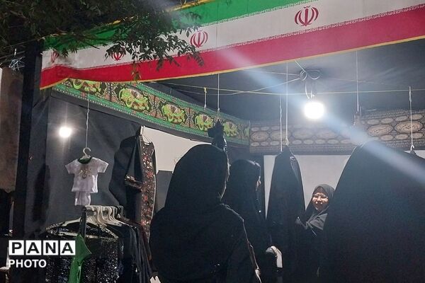 گردهمایی شبانه در محله ۱۳ آبان شهرری 