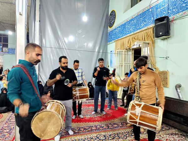 صغاد در سوگ و افتخار شهدا؛ مسجدالنبی میزبان یادواره‌ای معنوی