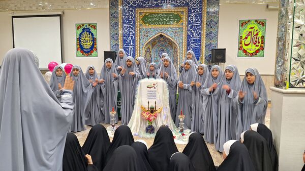 شور و شادی میلاد منجی عالم در دارالقرآن امام حسین (ع) ناحیه ۶ مشهد