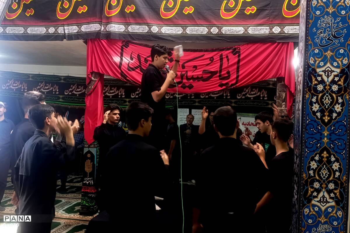 عشق حسینی در مدارس اسلام آباد غرب 