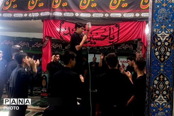 عشق حسینی در مدارس اسلام آباد غرب 
