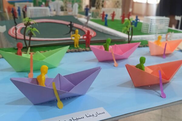 برگزاری برنامه های شاد و متنوع به مناسبت هفته تربیت بدنی در دبیرستان فضیلت شاهد