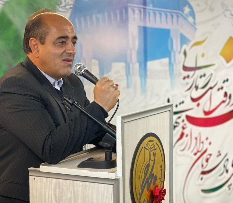 پیوند شعر با آموزش، پرورش نسلی آگاه و ریشه‌دار است