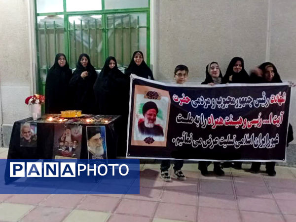 برپایی موکب و نشست بصیرتی به‌مناسبت اولین سالگرد شهید رئیسی