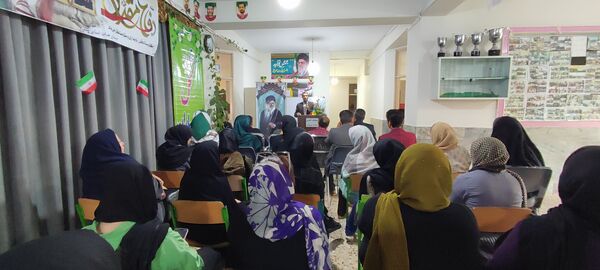 برگزاری جلسه انجمن اولیا و مربیان در دبستان هیات امنایی قرآنی مبین شیروان