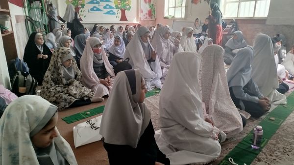 آغاز معنوی سال تحصیلی در نیایش ۲