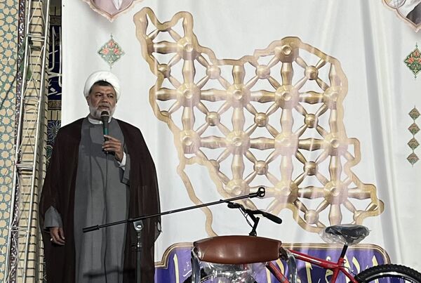 همایش پیاده روی خانوادگی در شهرستان تربت جام