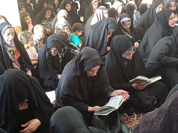 برگزاری مراسم روز عرفه در شهرستان کوهپایه
