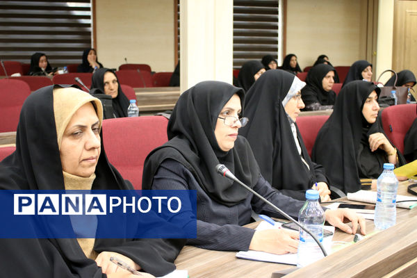 دوره توانمندسازی دبیران متوسطه سراسر کشور در قم