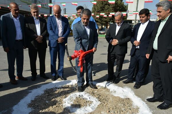 بهارستان روی ریل پیشرفت، افتتاح چندین طرح خدماتی و عمرانی