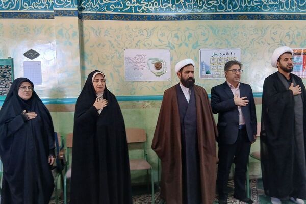 برگزاری نمادین رویداد مدرسه‌ای نوجهان در دبیرستان هفده شهریور شهرستان فیروزکوه