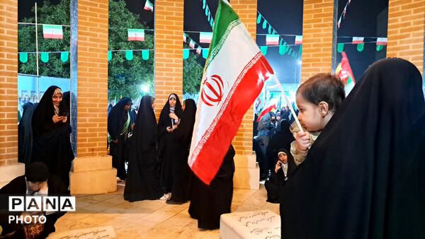 موج نودو سوم اجتماع مردمی در چهارباغ
