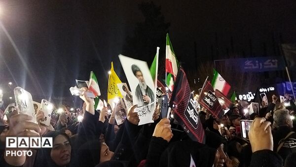 قاب هایی از حضورـ۳