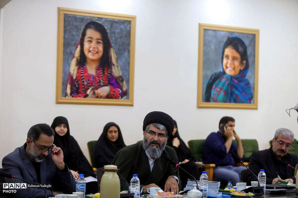 دیدار صمیمی وزیر آموزش و پرورش با اعضای کمیسیون فرهنگی مجلس شورای اسلامی