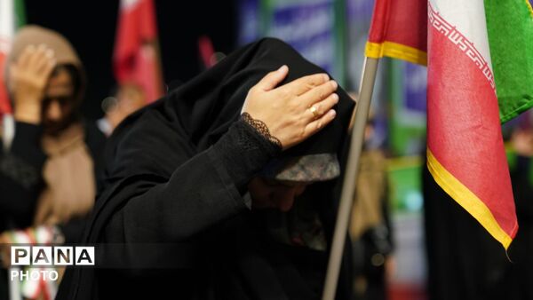 اجتماع دانش آموزان اصفهانی به مناسبت آغاز سال تحصیلی