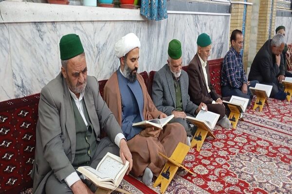 محفل انس با قرآن کریم  در مسجد جامع شهر بار نیشابور 