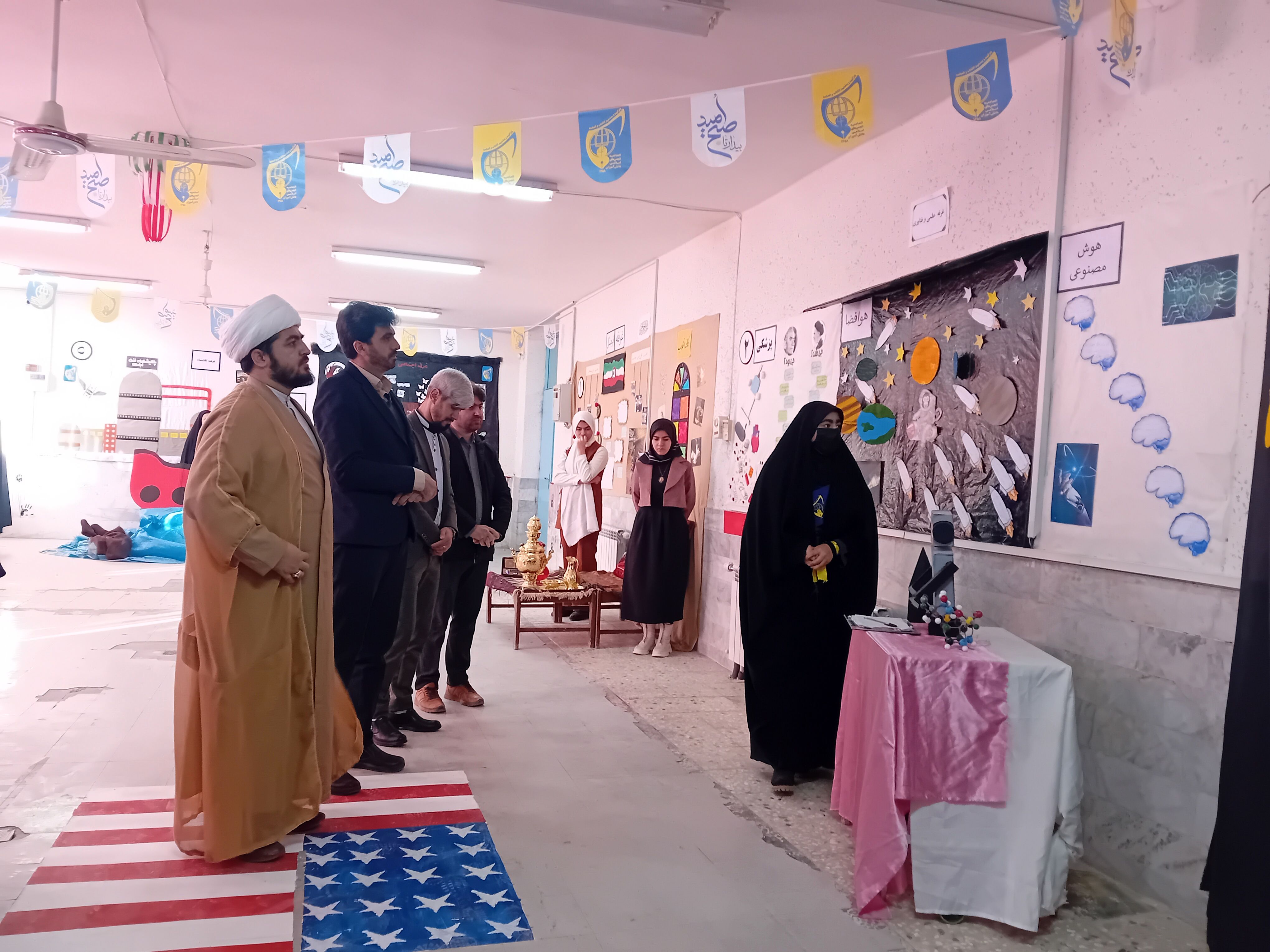 افتتاح مدرسه انقلاب در دبیرستان فاطمه الزهرا آشخانه