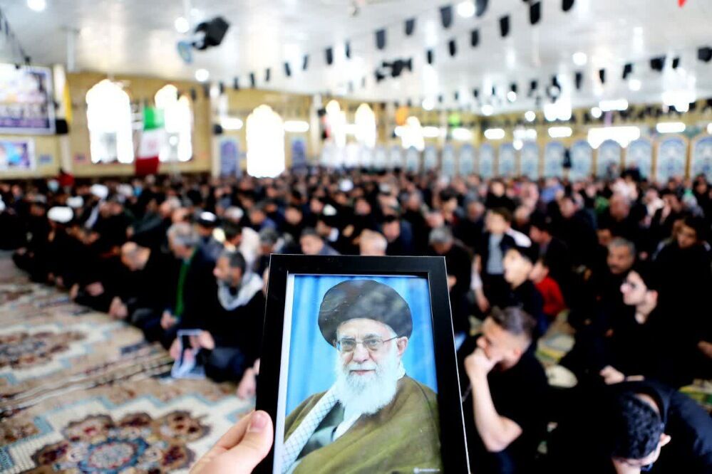 تجدید عهد با آرمان های رهبر شهید انقلاب در نماز جمعه فشافویه