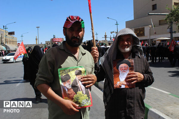 مشهد در سوگ؛ بدرقه باشکوه رهبر شهید انقلاب در جوار بارگاه رضوی/۲