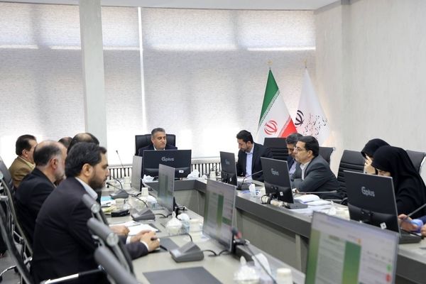 قطب‌های چهارگانه آموزش‌ و پرورش پایتخت مسیر آغاز سال تحصیلی را با برنامه‌ریزی منسجم پیگیری می‌کنند