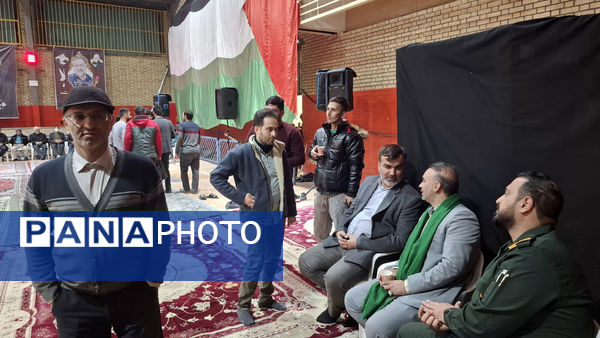 مراسم گرامیداشت نخستین سالگرد تدفین شهید گمنام در بوستان لاله قم