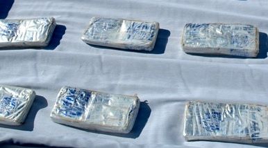 مسافر اتوبوس با 2 کیلو حشیش در" نهبندان" دستگیر شد
