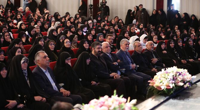 حضور رئیس‌جمهور پزشکیان در سومین آیین «امین ایران»