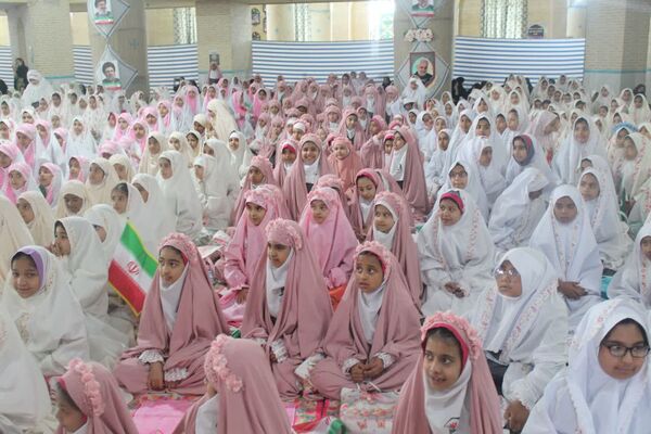 جشن تکلیف ۶۰۰ دختر کهنوجی  