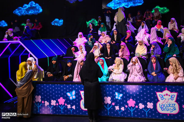 پشت صحنه برنامه تلویزیونی «جشن فرشته ها»