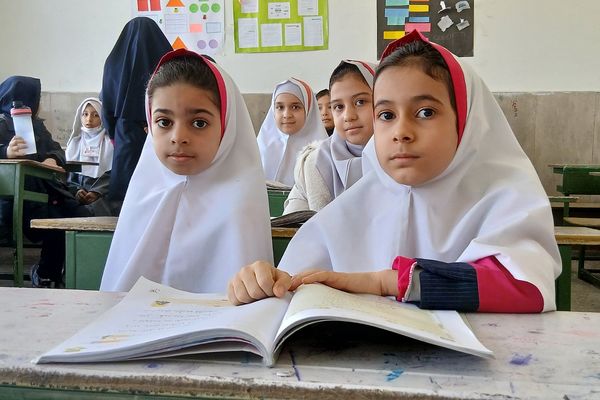 مسابقات قرآن، عترت و نماز دانش‌آموزان دختر منطقه کهریزک 