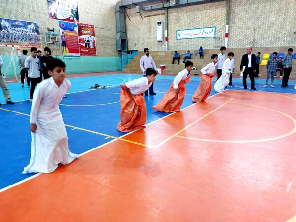 اردوی تمشک پسران شهرستان‌های جنوبی استان بوشهر در کنگان