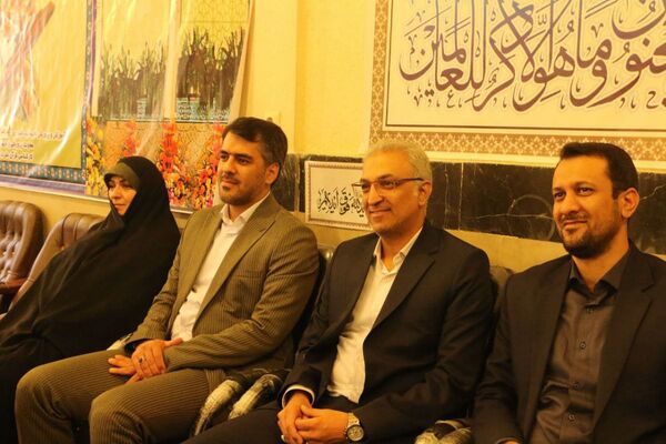 میهمانیِ حافظانِ نور