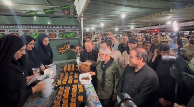 بازدید رئیس ستاد اربعین کشور به همراه مسئولین استان  از موکب‌های شهرستان دهلران