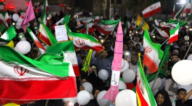 اجتماع باشکوه دختران رودان در شب ولادت بانوی کرامت