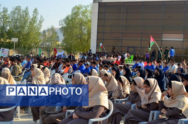 بستک میزبان نمایش اقتدار بسیجیان 