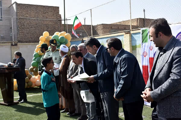 آیین زنگ «مهر و مقاومت» در مدارس شهرستان بهاباد