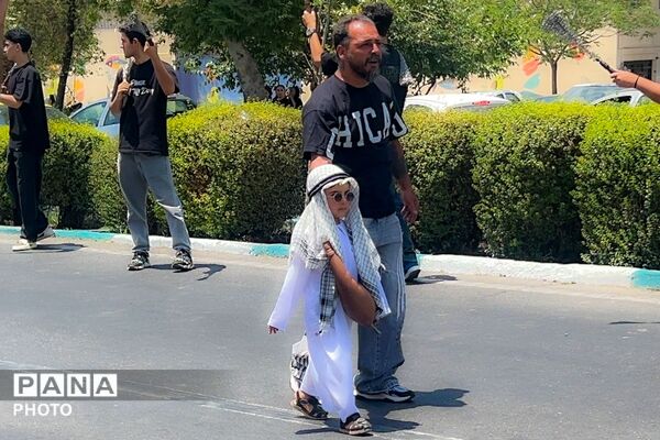 سوگواری عاشورایی در فلکه دوم تهرانپارس