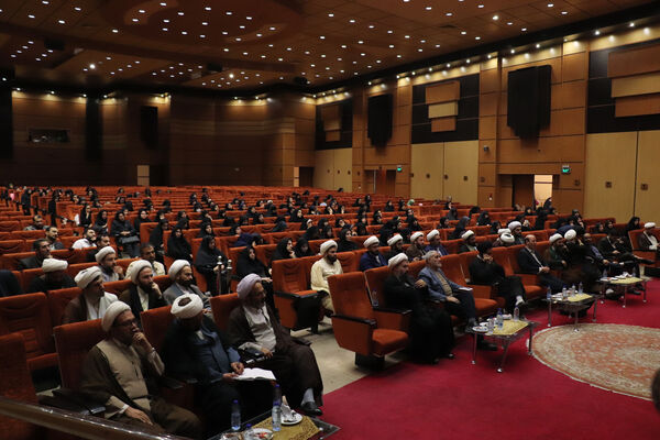 نشست تبیینی محور مقاومت در تبریز