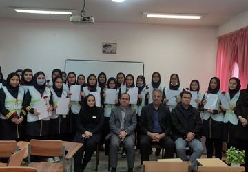 آیین افتتاحیه طرح همیار معلم در دبیرستان شبانه‌روزی پروین