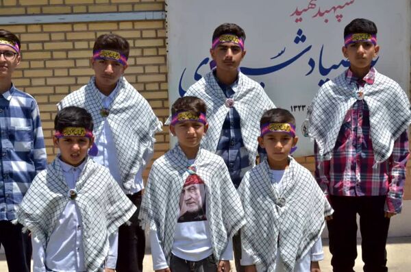 برگزاری نماز جمعه شهرستان گچساران به مناسبت هفته هلال احمر