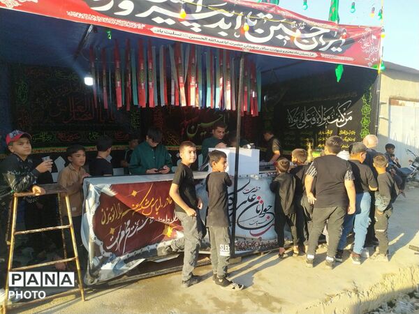 عزاداری مردان با غیرت وزنان شیردل این سرزمین در روستای بابان دردسته