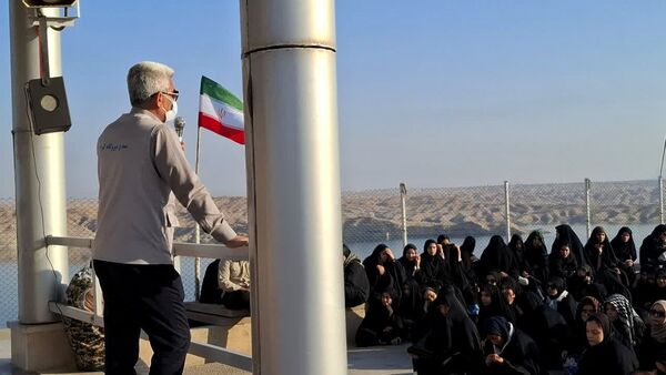 حس و حال دختران دانش‌آموز قم در اردوی راهیان نور