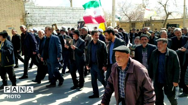 بیعت مردم شهرستان کیار با رهبر معظم انقلاب